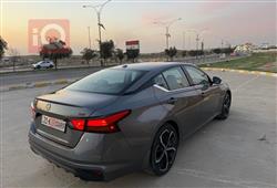 نيسان ألتيما